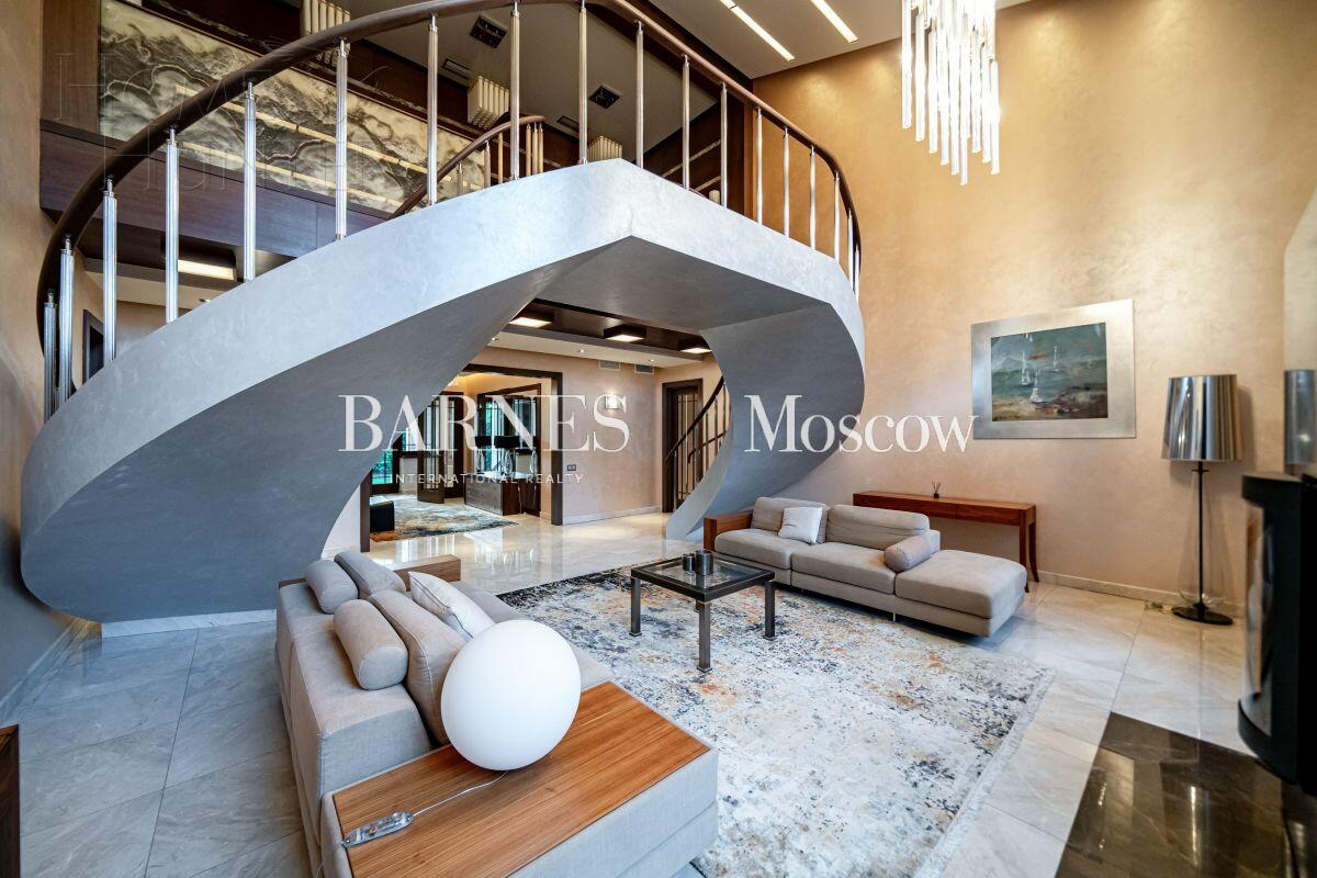 2-этажный коттедж 1 157 м² с отделкой