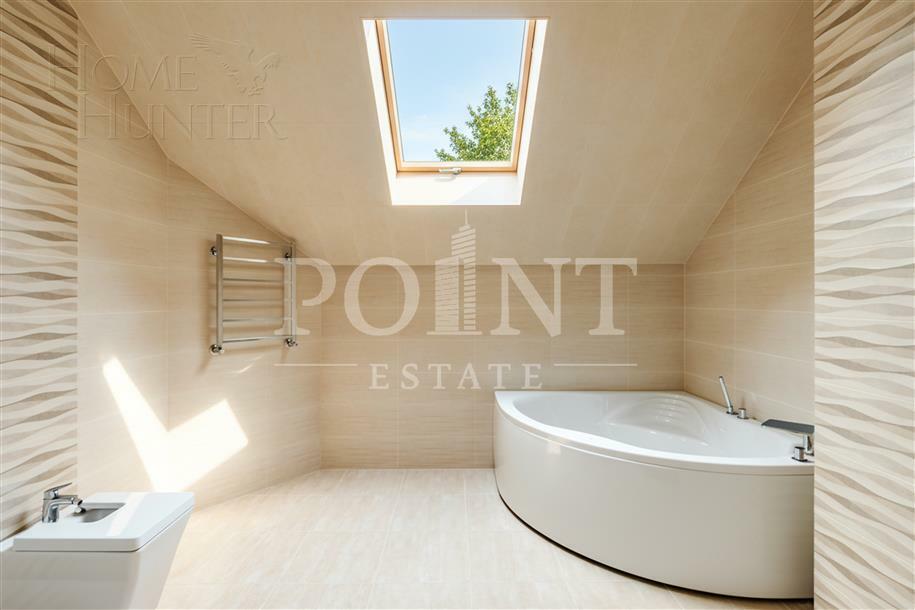 КОТТЕДЖ 1 018 м² с отделкой