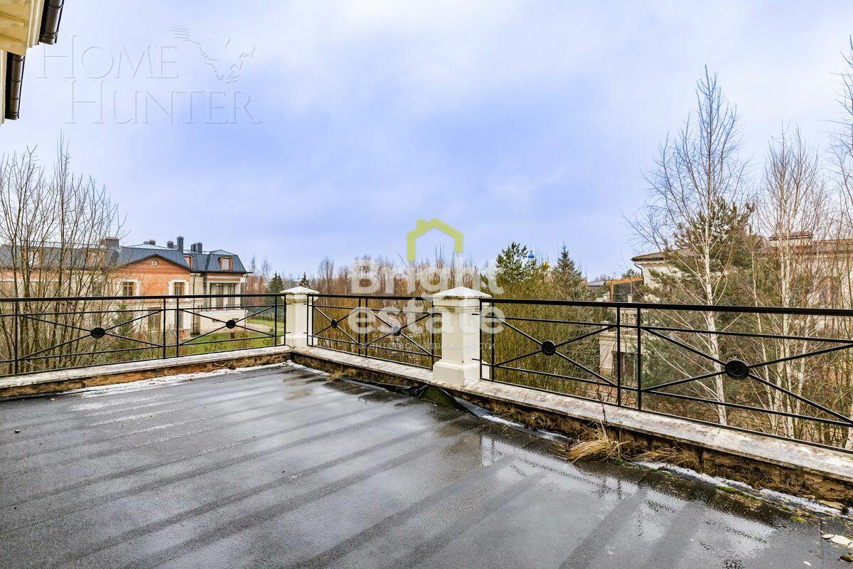 2-этажный коттедж 688 м² без отделки