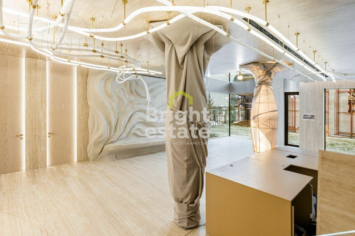 2-этажный коттедж 389 м² с отделкой