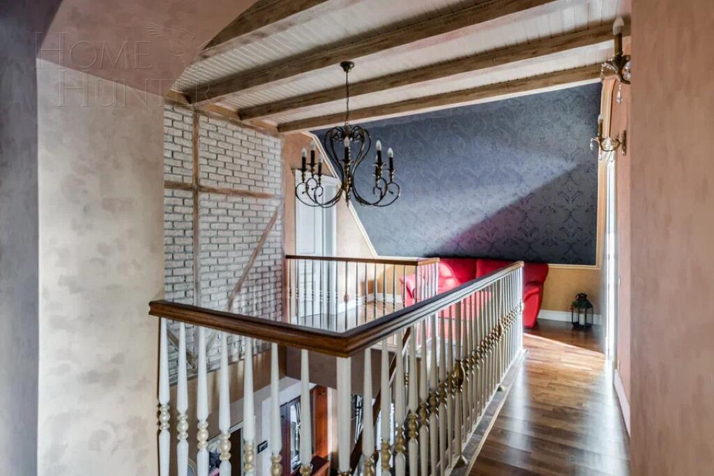 2-этажный коттедж 490 м² с отделкой