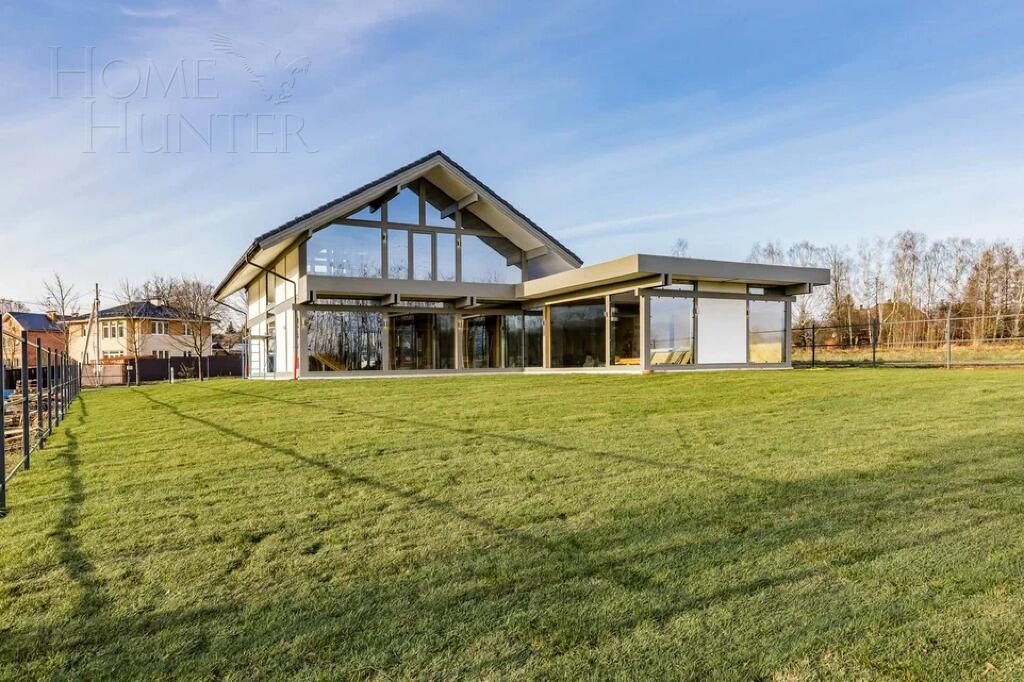 2-этажный коттедж 500 м² без отделки