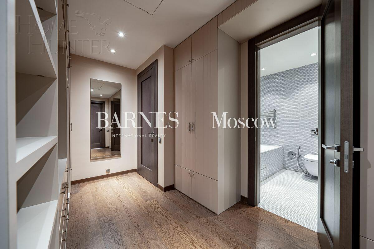 2-этажный коттедж 1 157 м² с отделкой