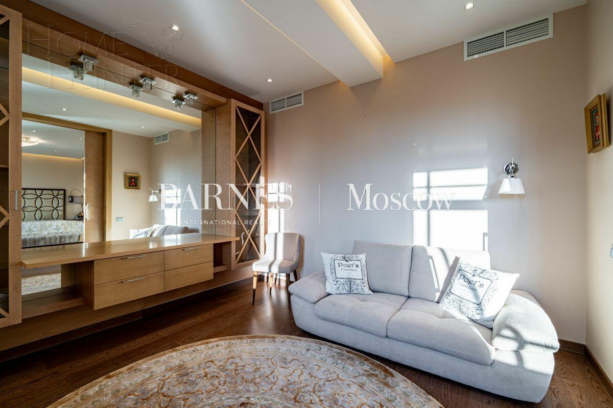 2-этажный коттедж 1 157 м² с отделкой