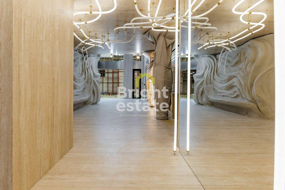 2-этажный коттедж 389 м² с отделкой