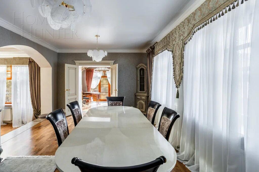 2-этажный коттедж 490 м² с отделкой