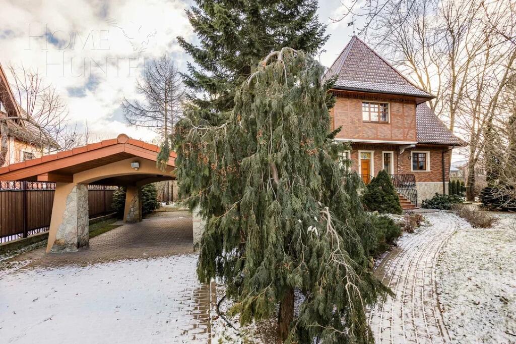 2-этажный коттедж 490 м² с отделкой