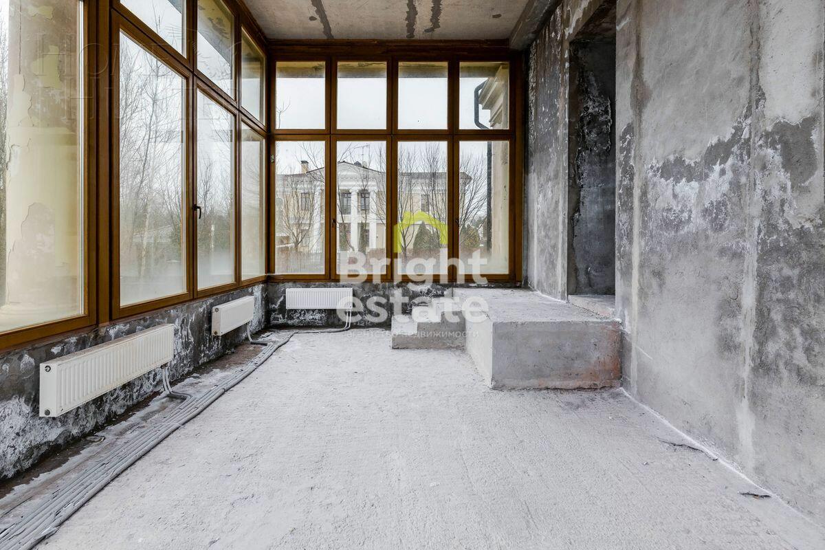 2-этажный коттедж 688 м² без отделки