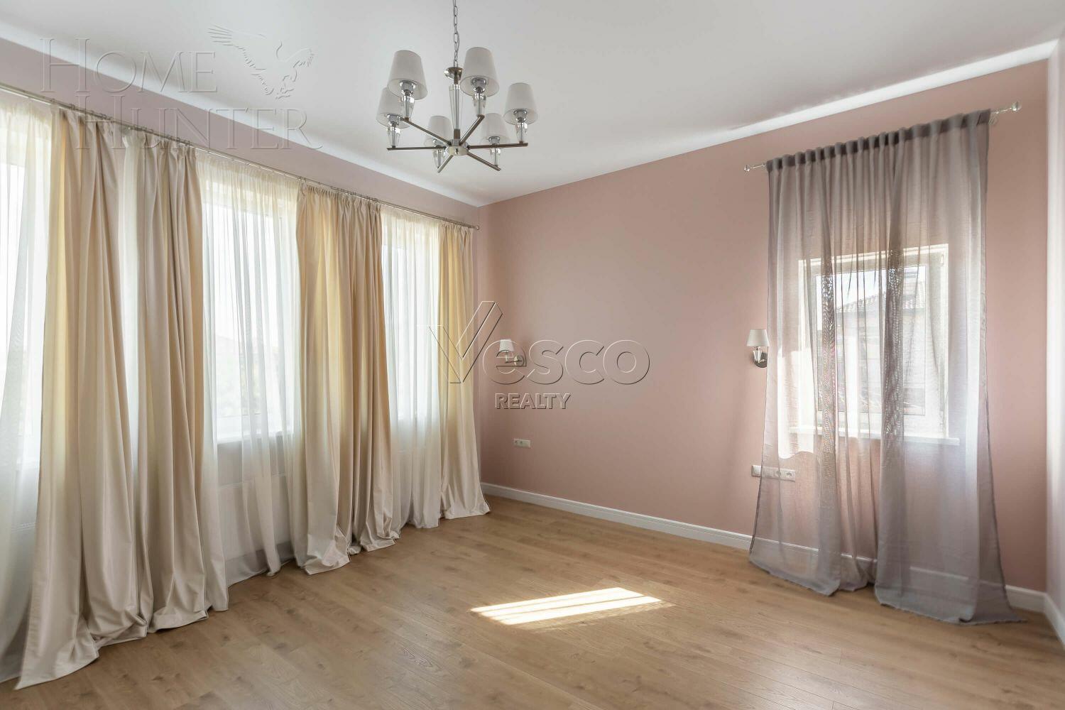 2-этажный коттедж 480 м² с отделкой