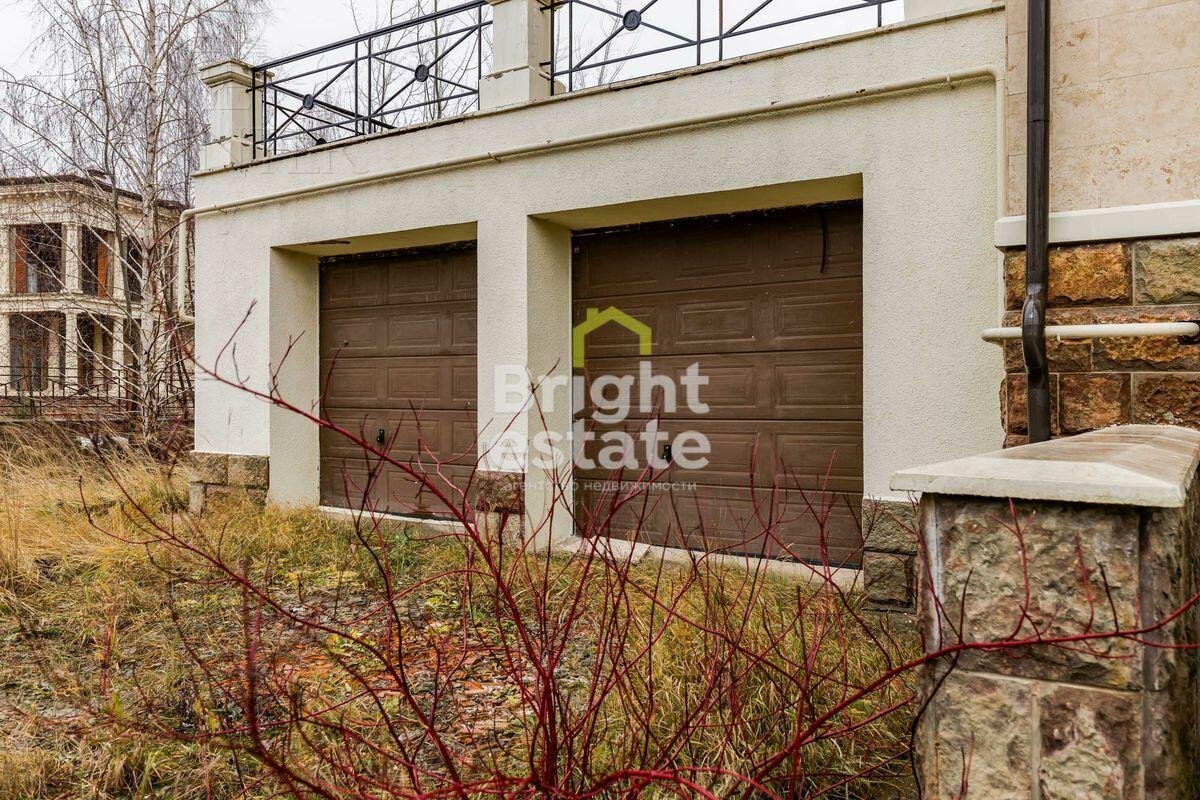 2-этажный коттедж 688 м² без отделки