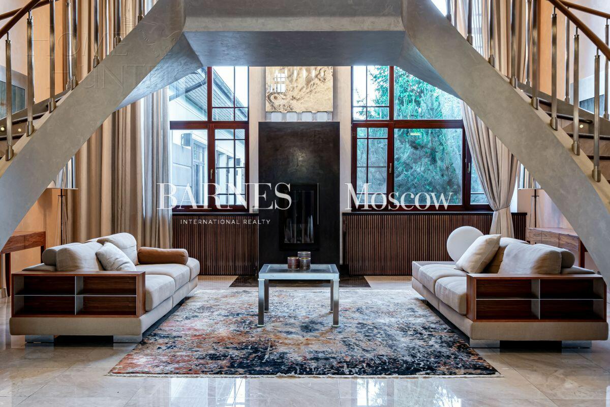 2-этажный коттедж 1 157 м² с отделкой