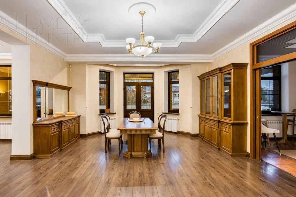 2-этажный коттедж 700 м² с отделкой