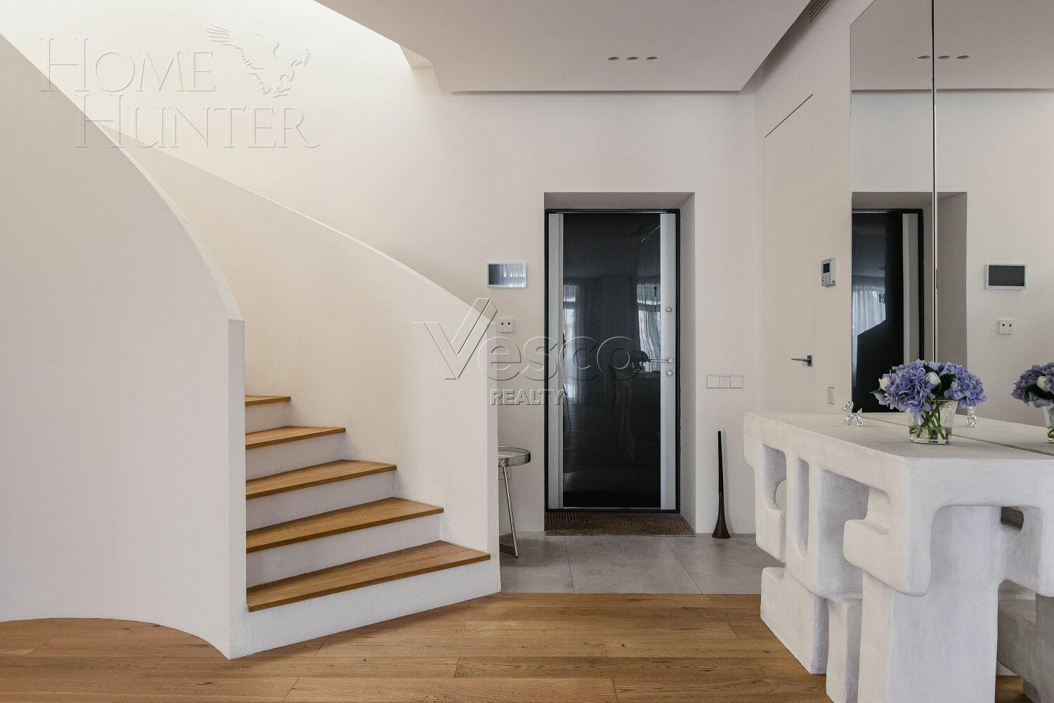 2-этажный коттедж 626 м² с отделкой