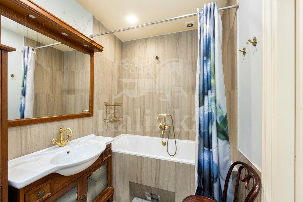 5-КОМН. КВАРТИРА С ОТДЕЛКОЙ 150 М² НА 7 ЭТАЖЕ