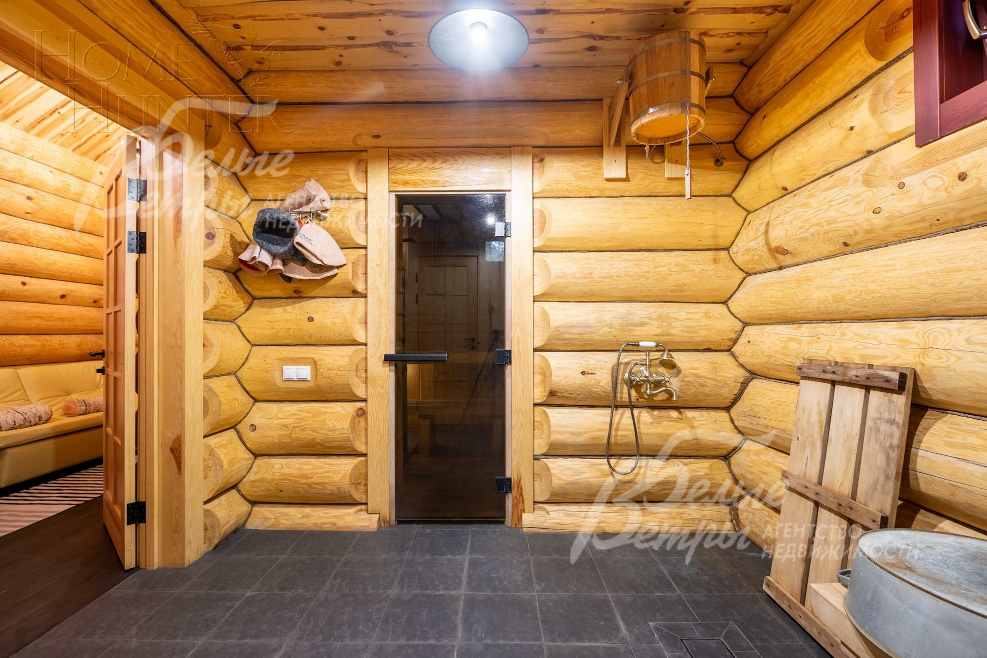 2-этажный коттедж 300 м² с отделкой