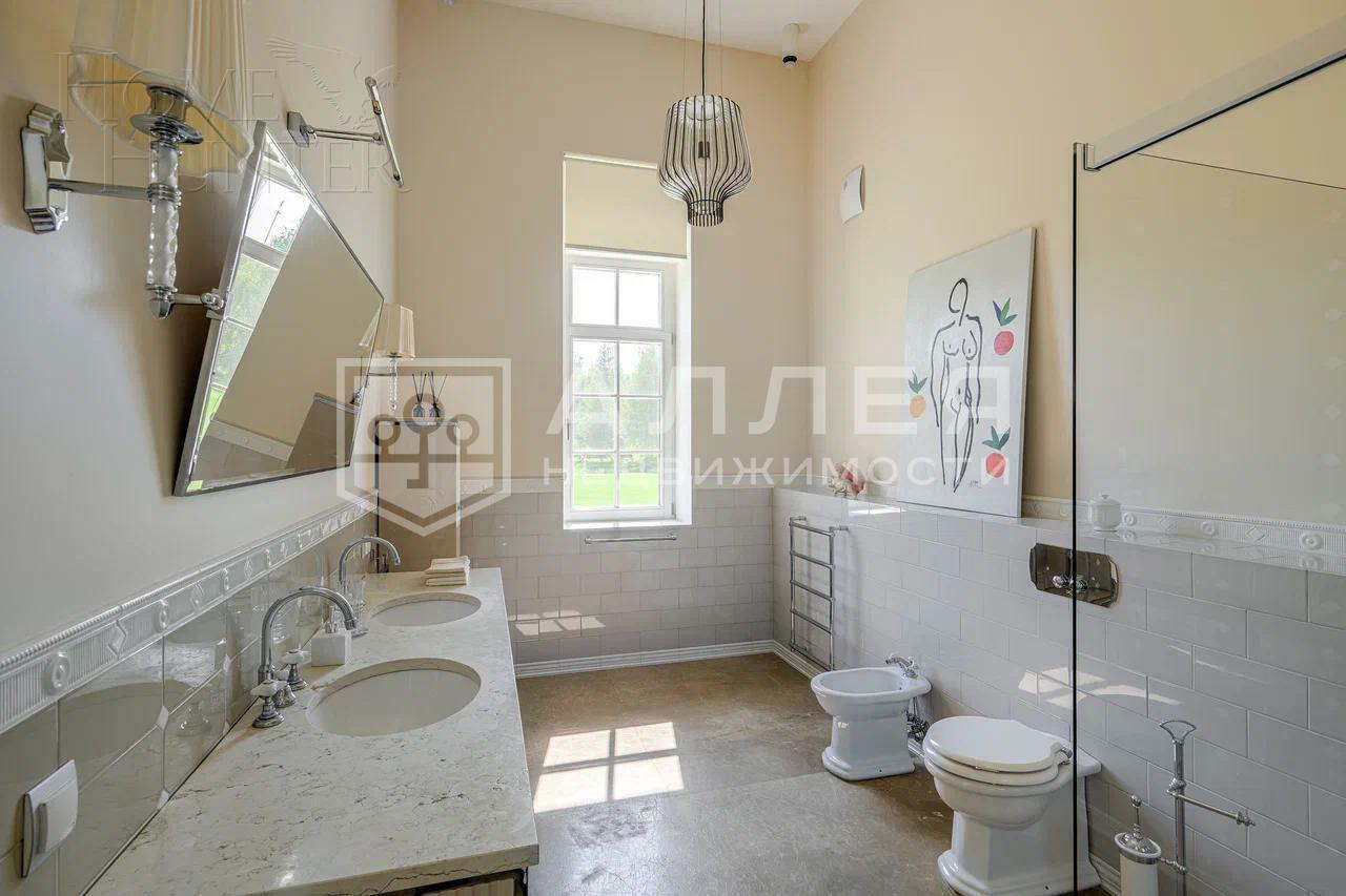 1-этажный коттедж 712 м² с отделкой