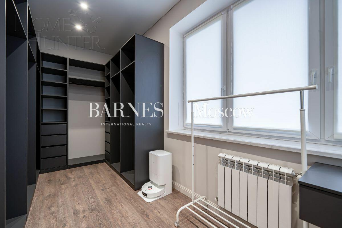 2-этажный коттедж 550 м² с отделкой