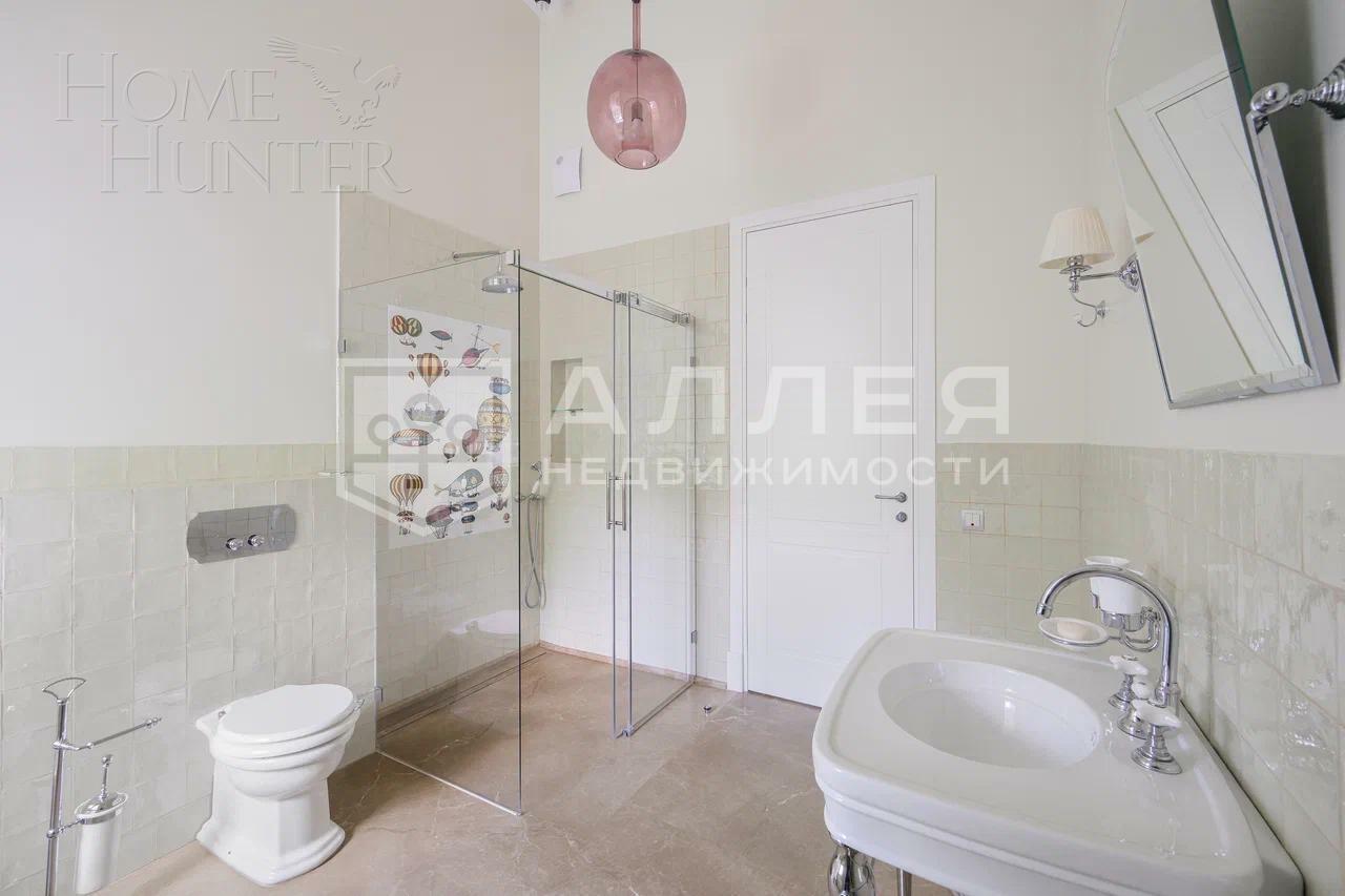 1-этажный коттедж 712 м² с отделкой