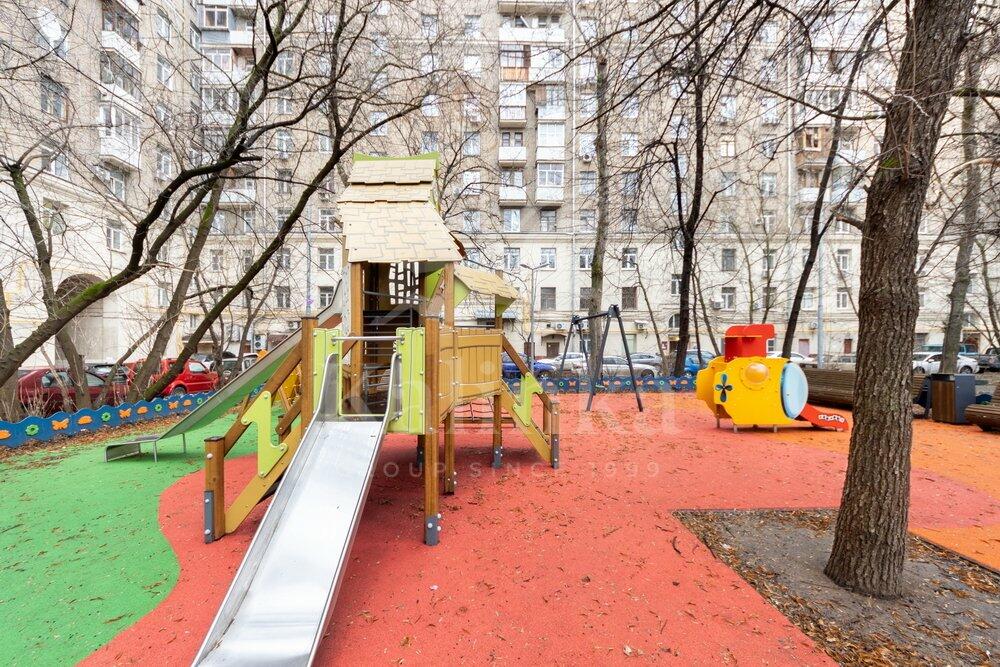 5-КОМН. КВАРТИРА С ОТДЕЛКОЙ 150 М² НА 7 ЭТАЖЕ