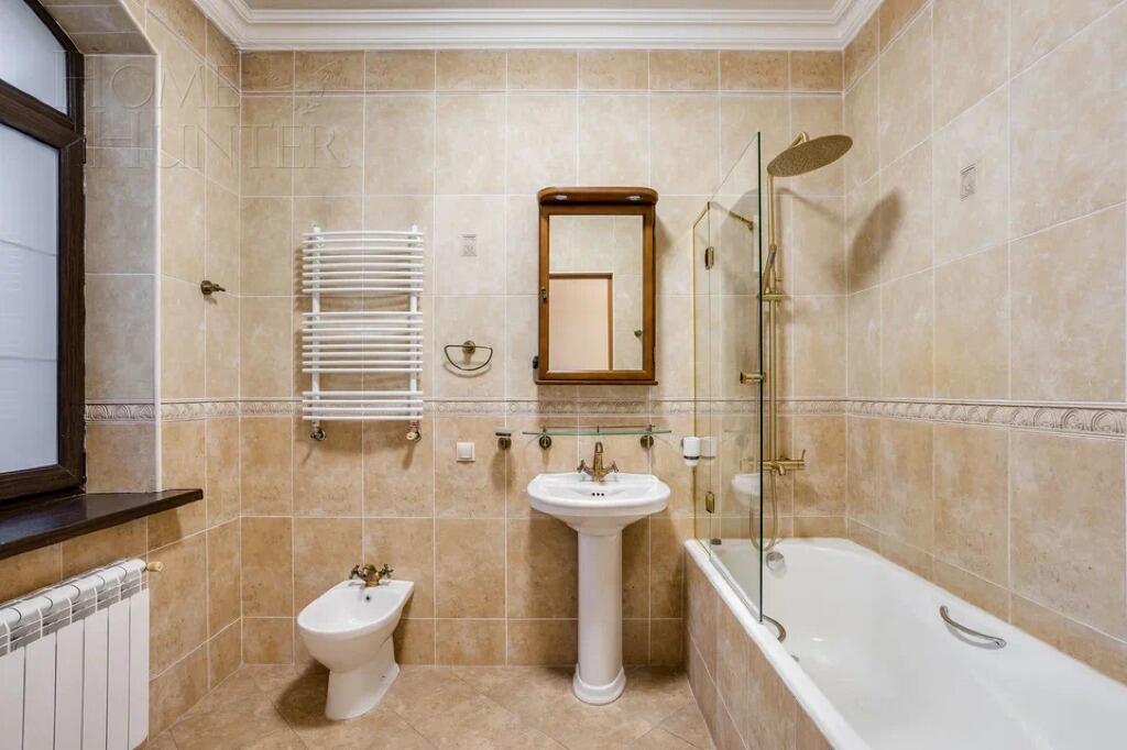 2-этажный коттедж 700 м² с отделкой