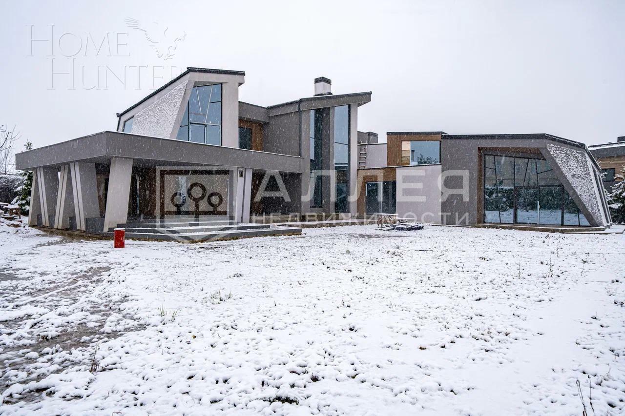 2-этажный коттедж 1 064 м² без отделки