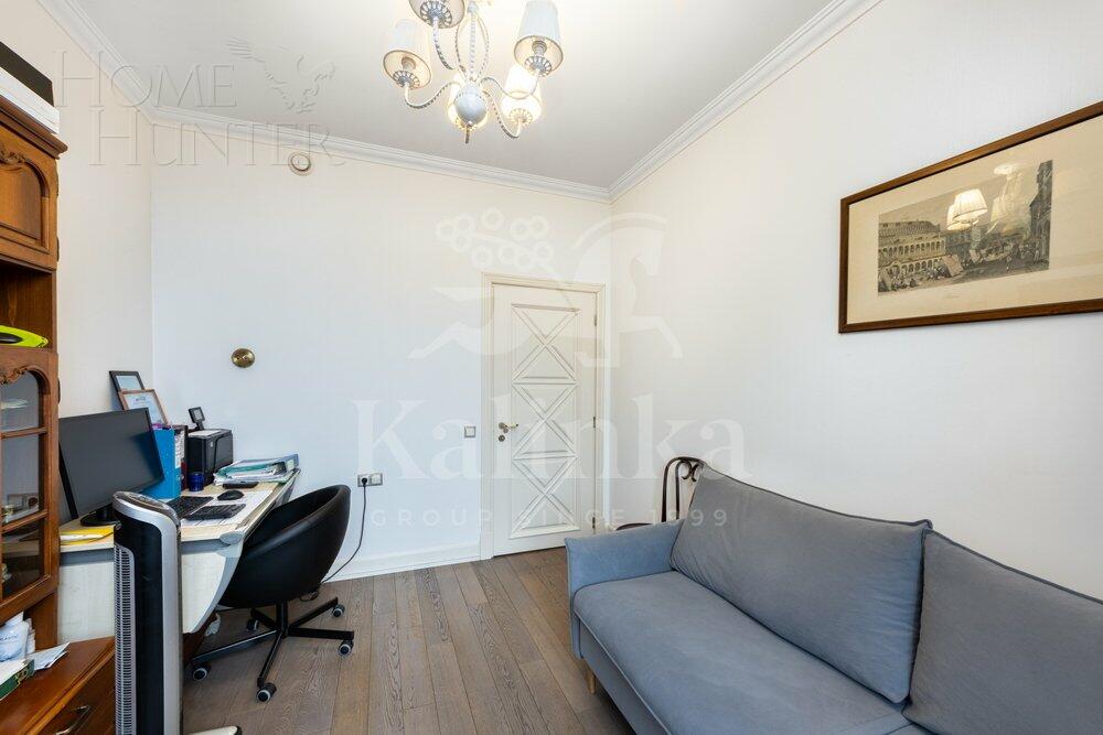 5-КОМН. КВАРТИРА С ОТДЕЛКОЙ 150 М² НА 7 ЭТАЖЕ