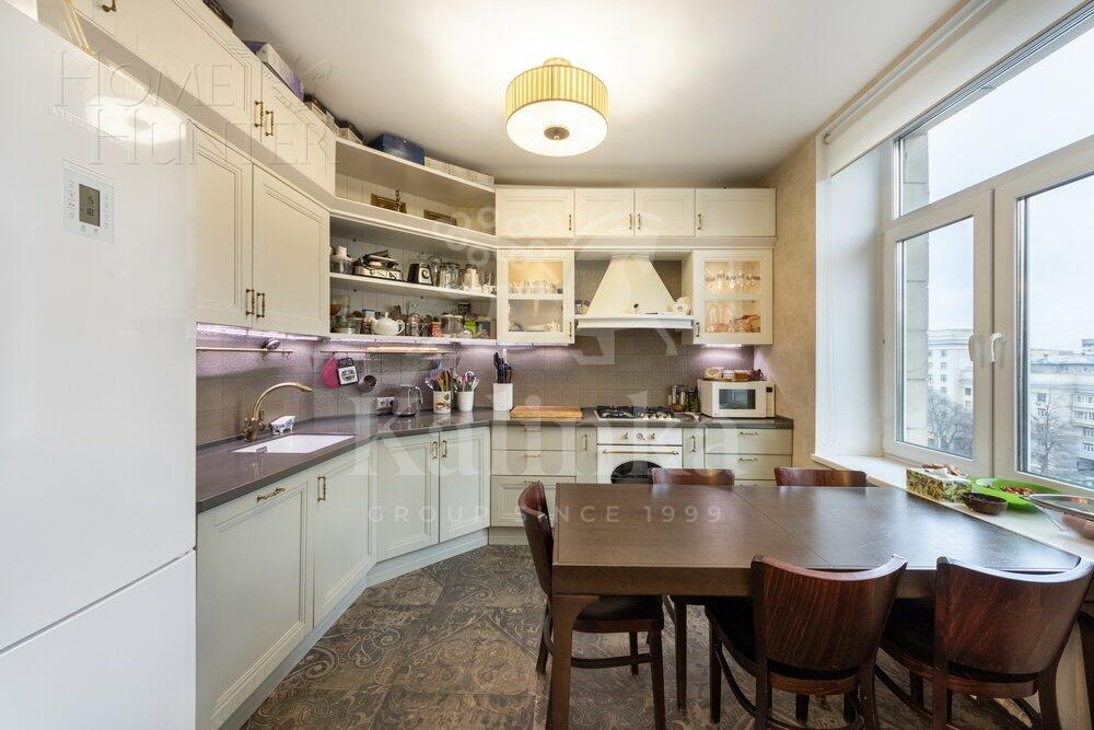 5-КОМН. КВАРТИРА С ОТДЕЛКОЙ 150 М² НА 7 ЭТАЖЕ