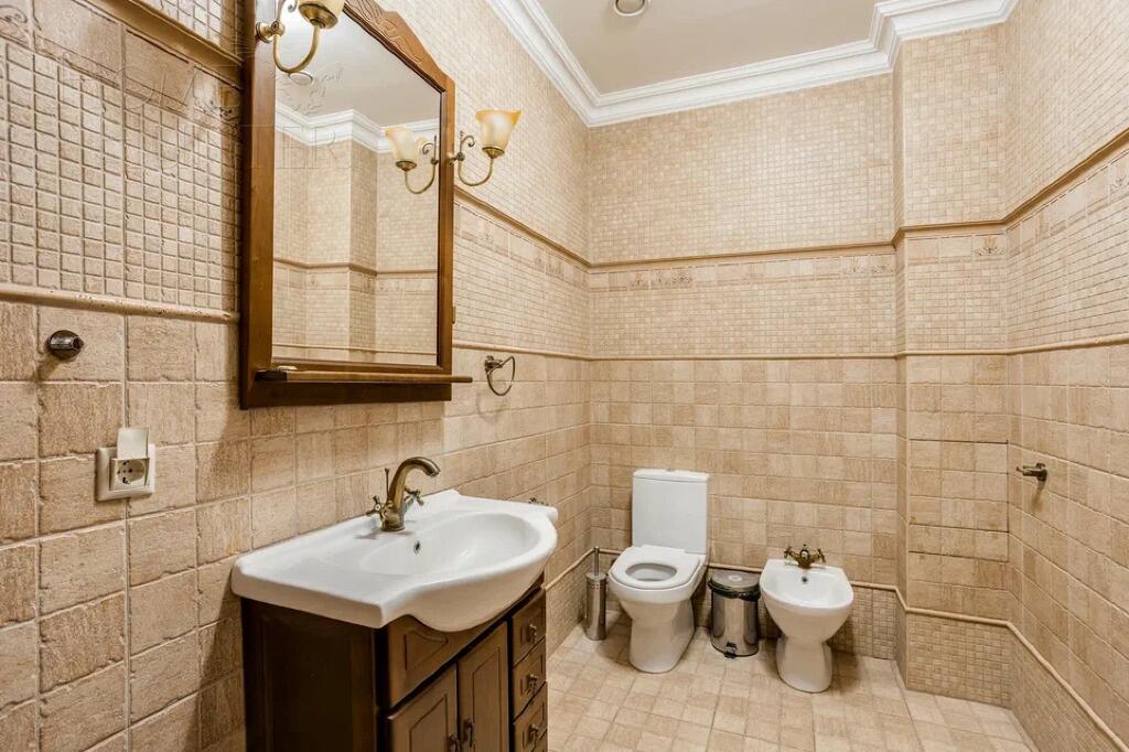 2-этажный коттедж 700 м² с отделкой