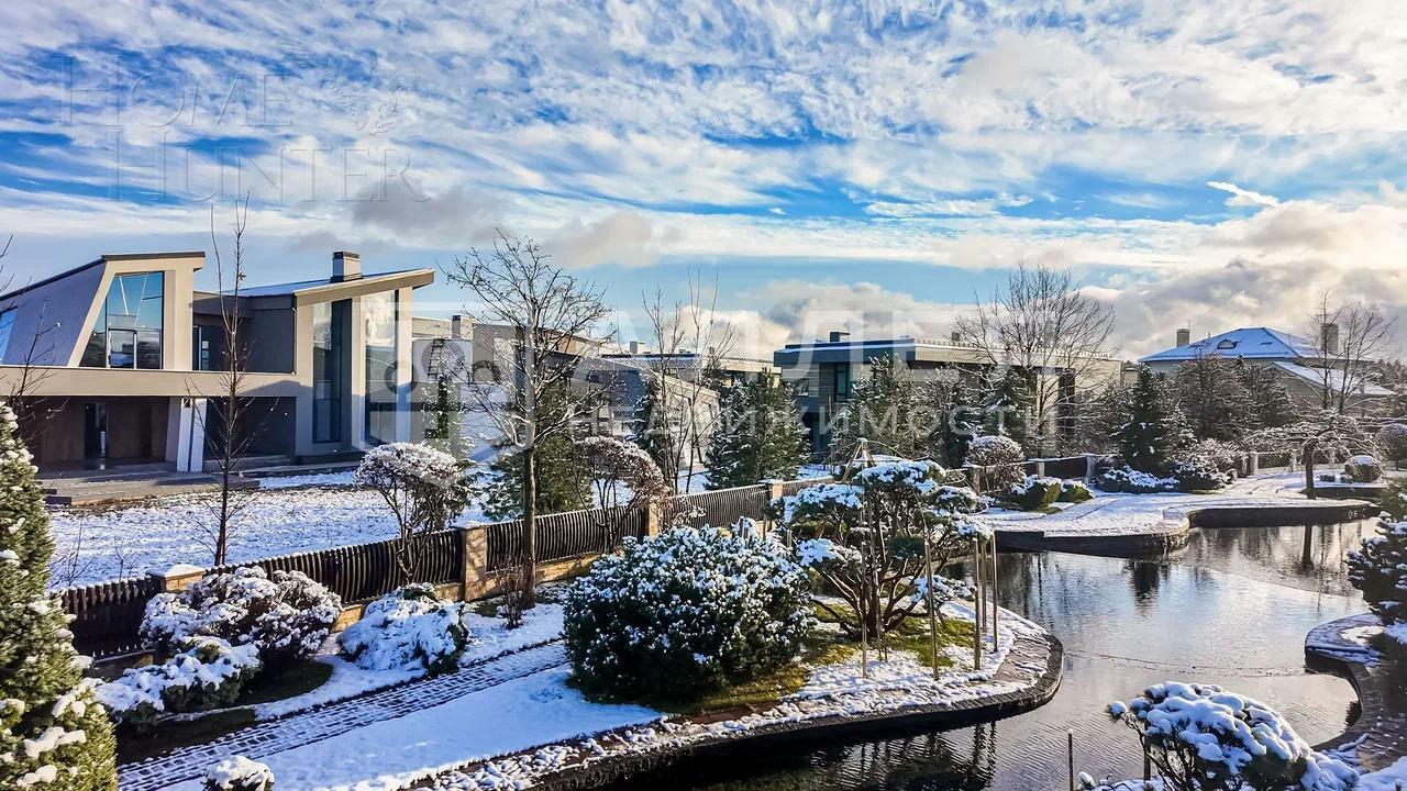 2-этажный коттедж 1 064 м² без отделки