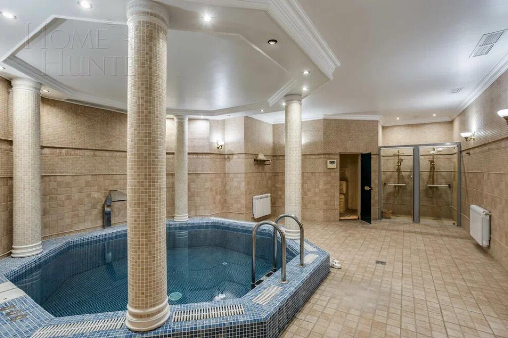 2-этажный коттедж 700 м² с отделкой