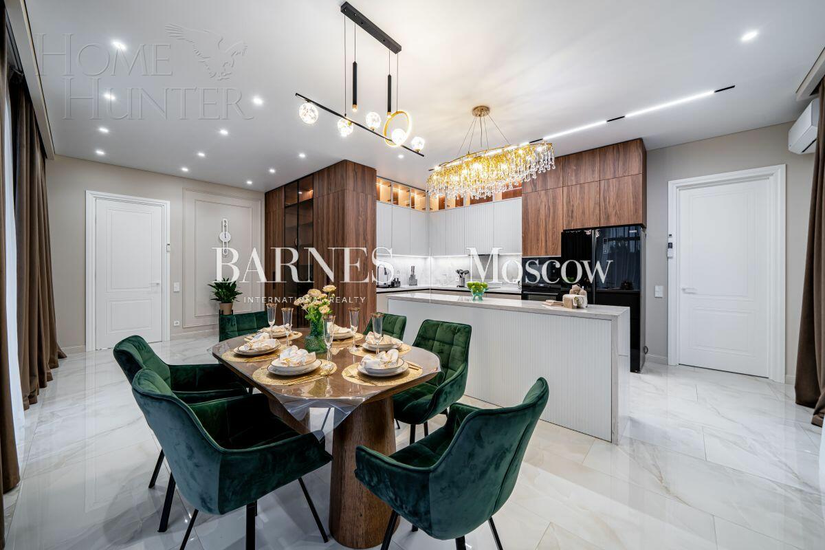 2-этажный коттедж 550 м² с отделкой