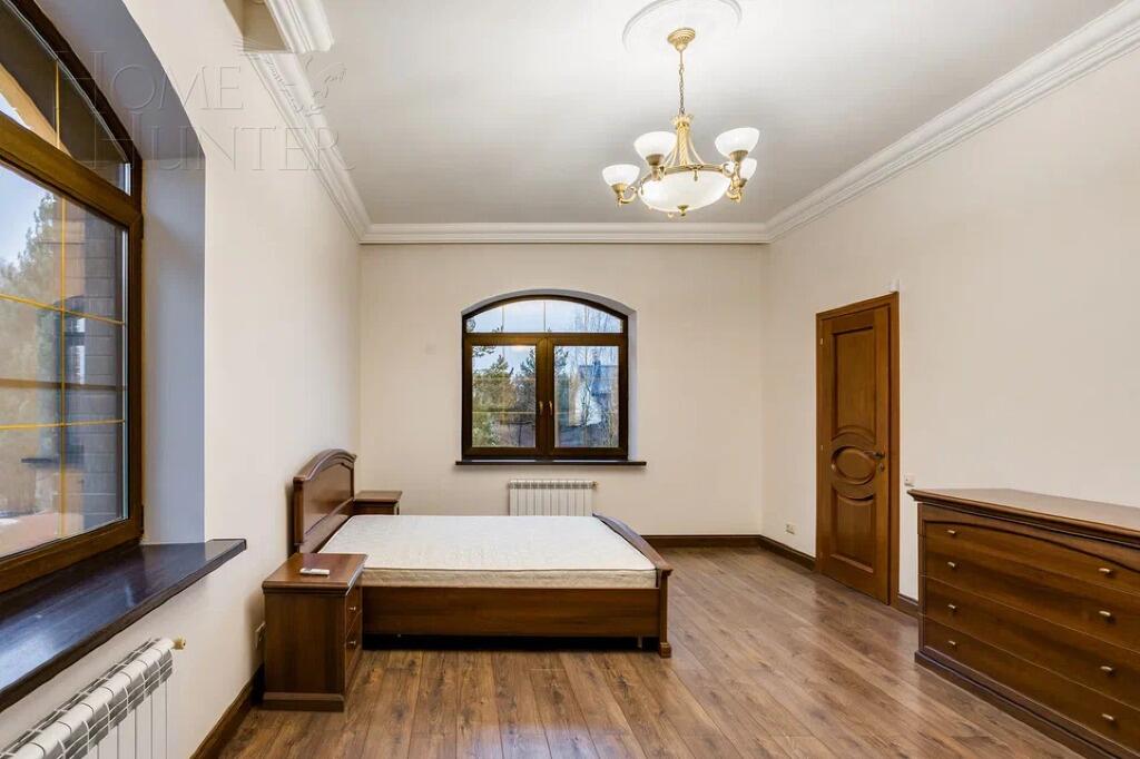 2-этажный коттедж 700 м² с отделкой