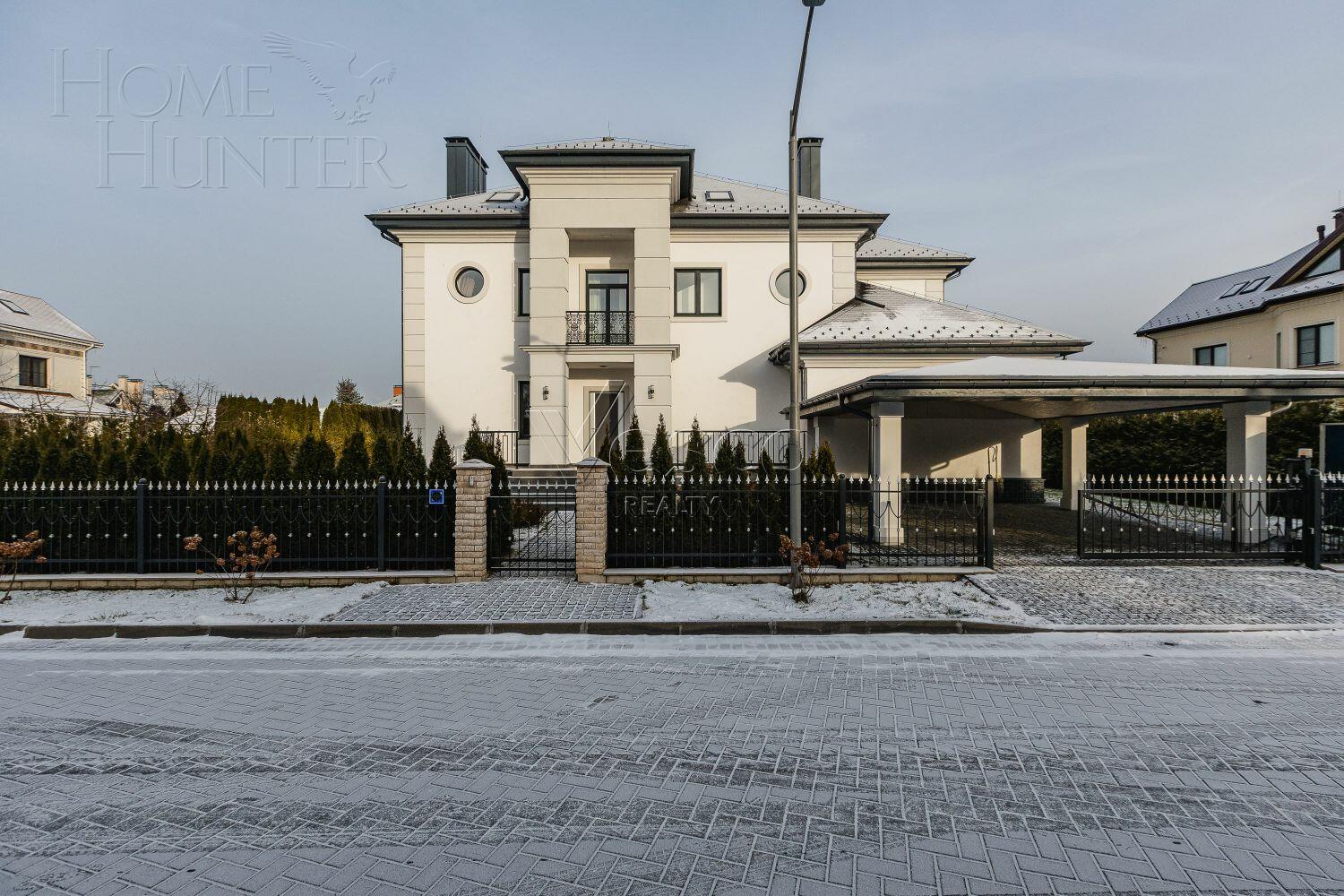 2-этажный коттедж 626 м² с отделкой