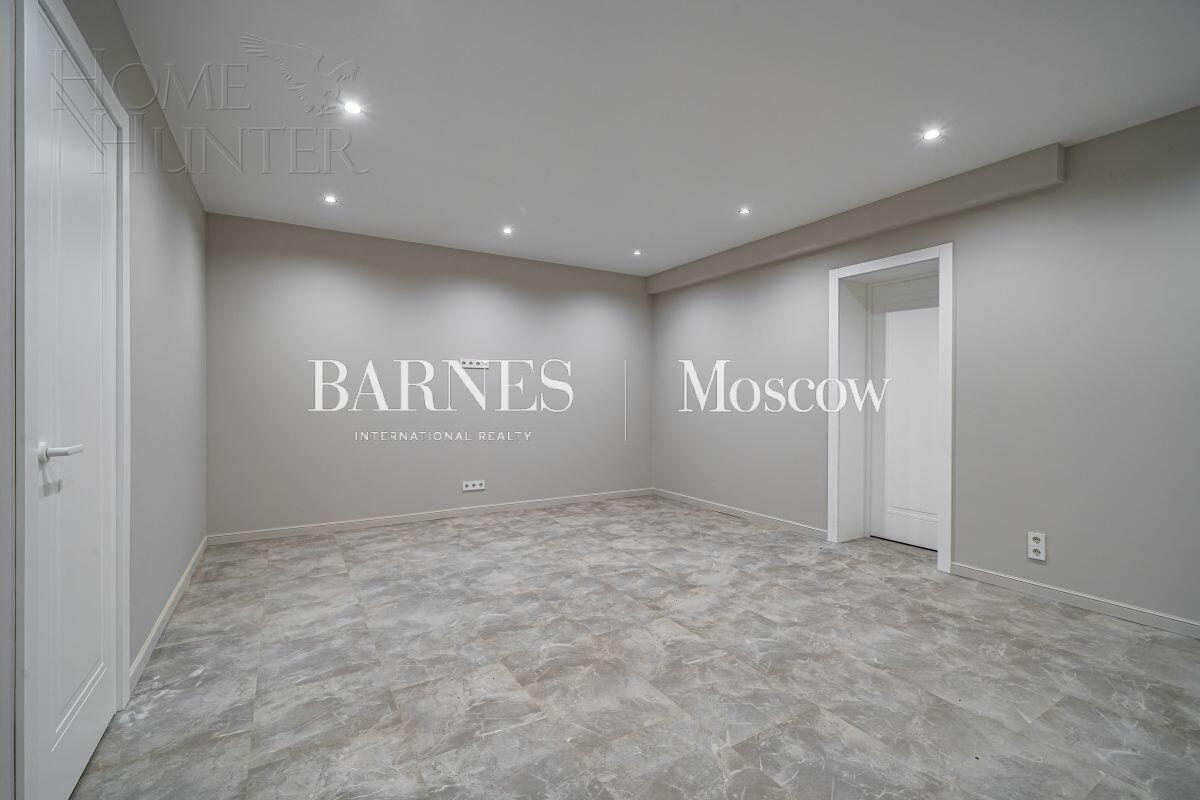 2-этажный коттедж 588 м² с отделкой