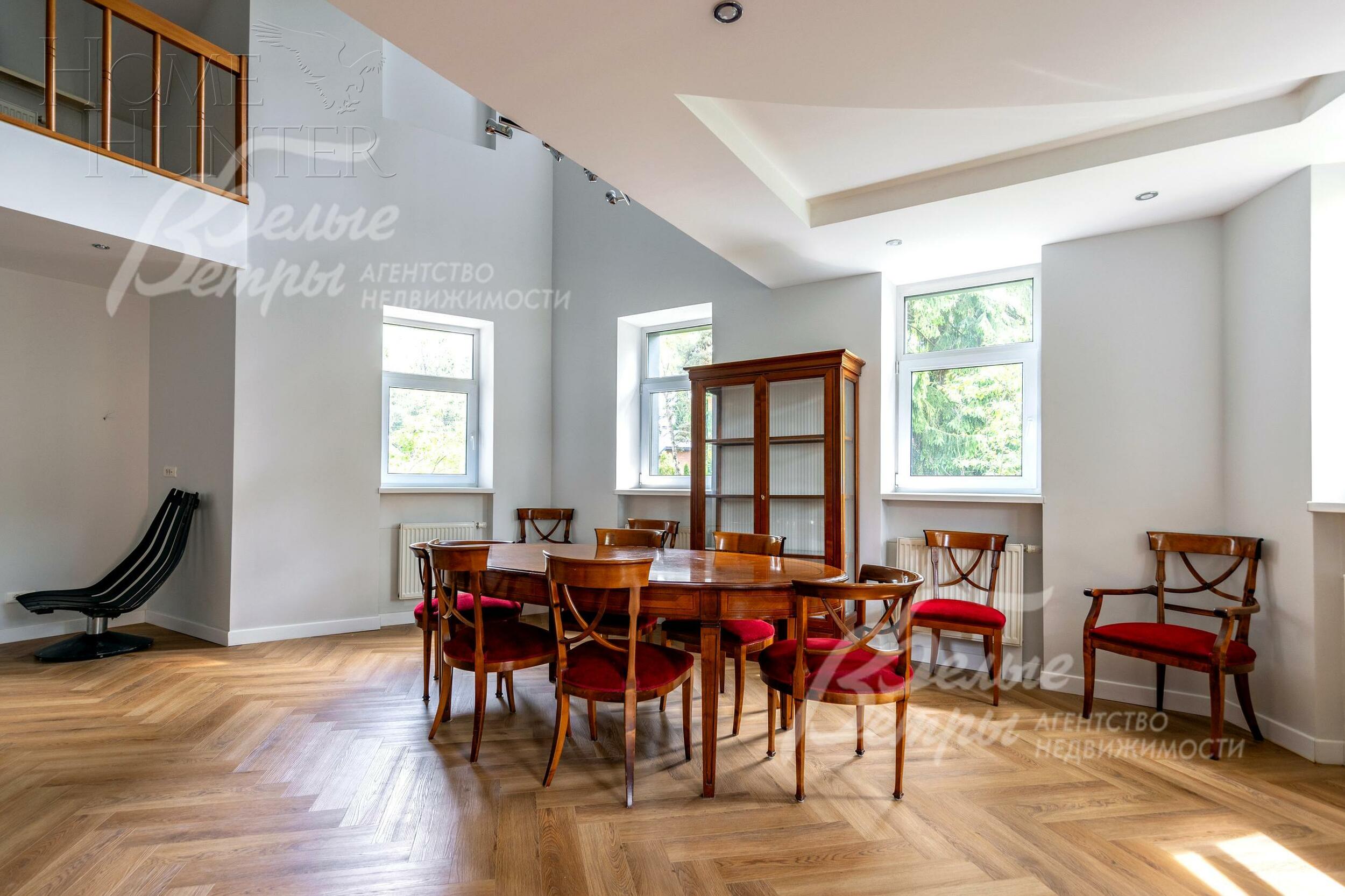 2-этажный коттедж 370 м² с отделкой