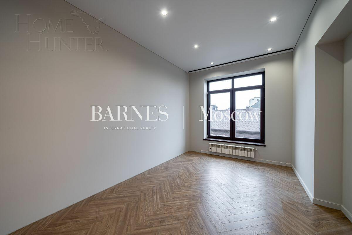 2-этажный коттедж 588 м² с отделкой