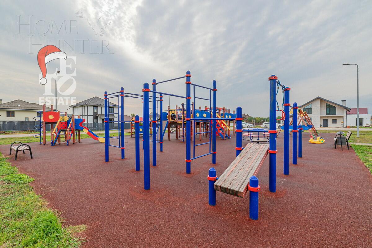 2-этажный коттедж 650 м² с отделкой