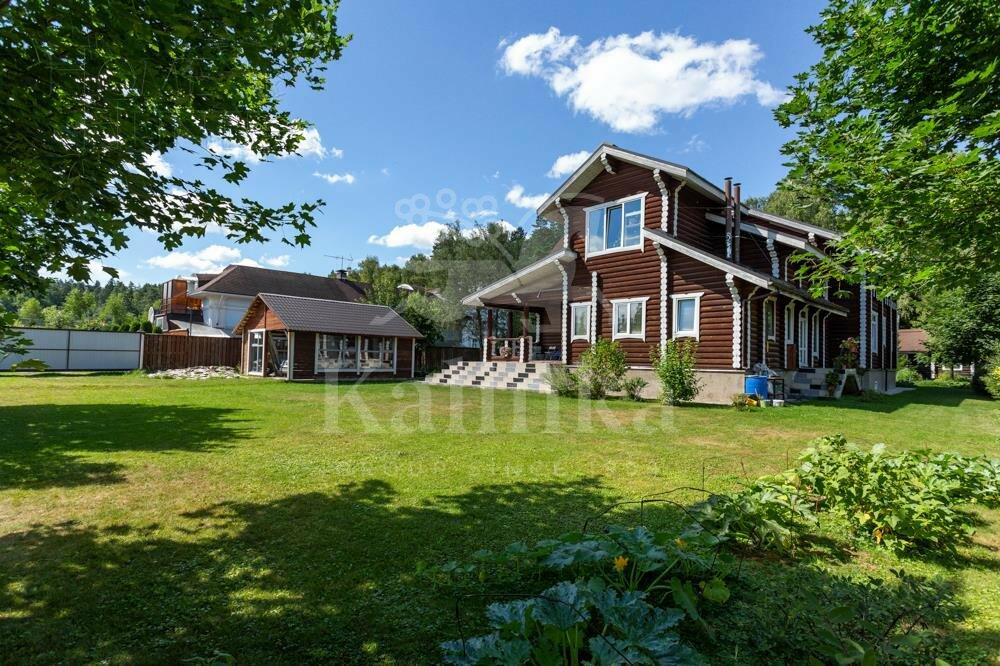 2-этажный коттедж 530 м² с отделкой