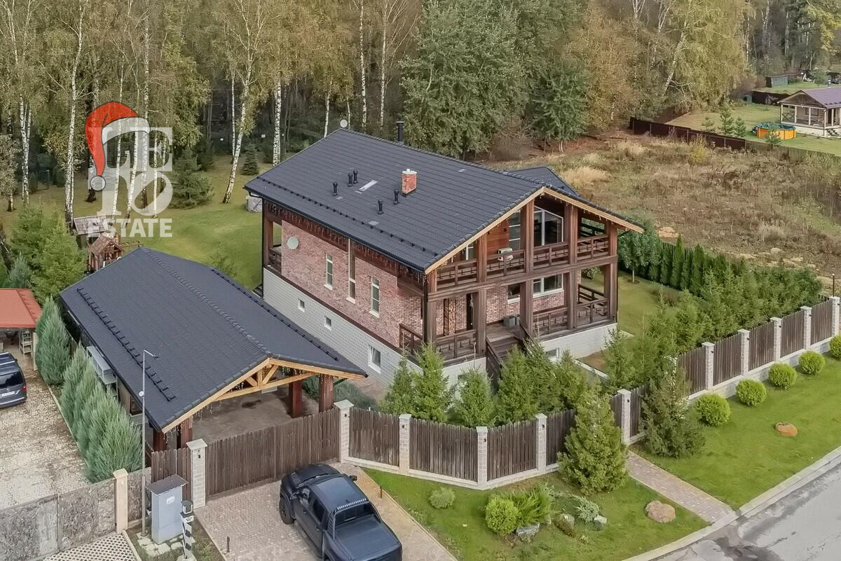 2-этажный коттедж 650 м² с отделкой