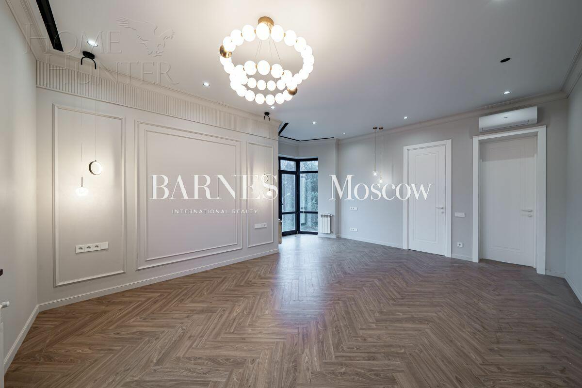 2-этажный коттедж 588 м² с отделкой