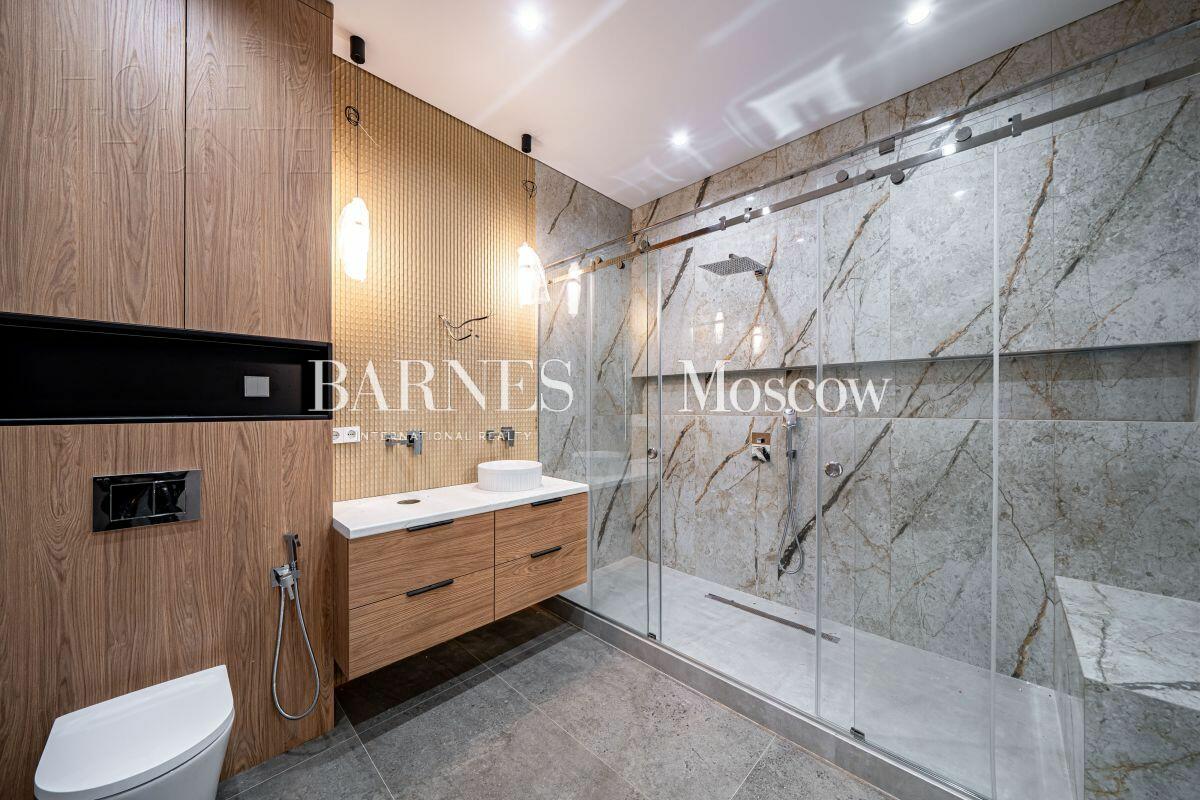 2-этажный коттедж 588 м² с отделкой