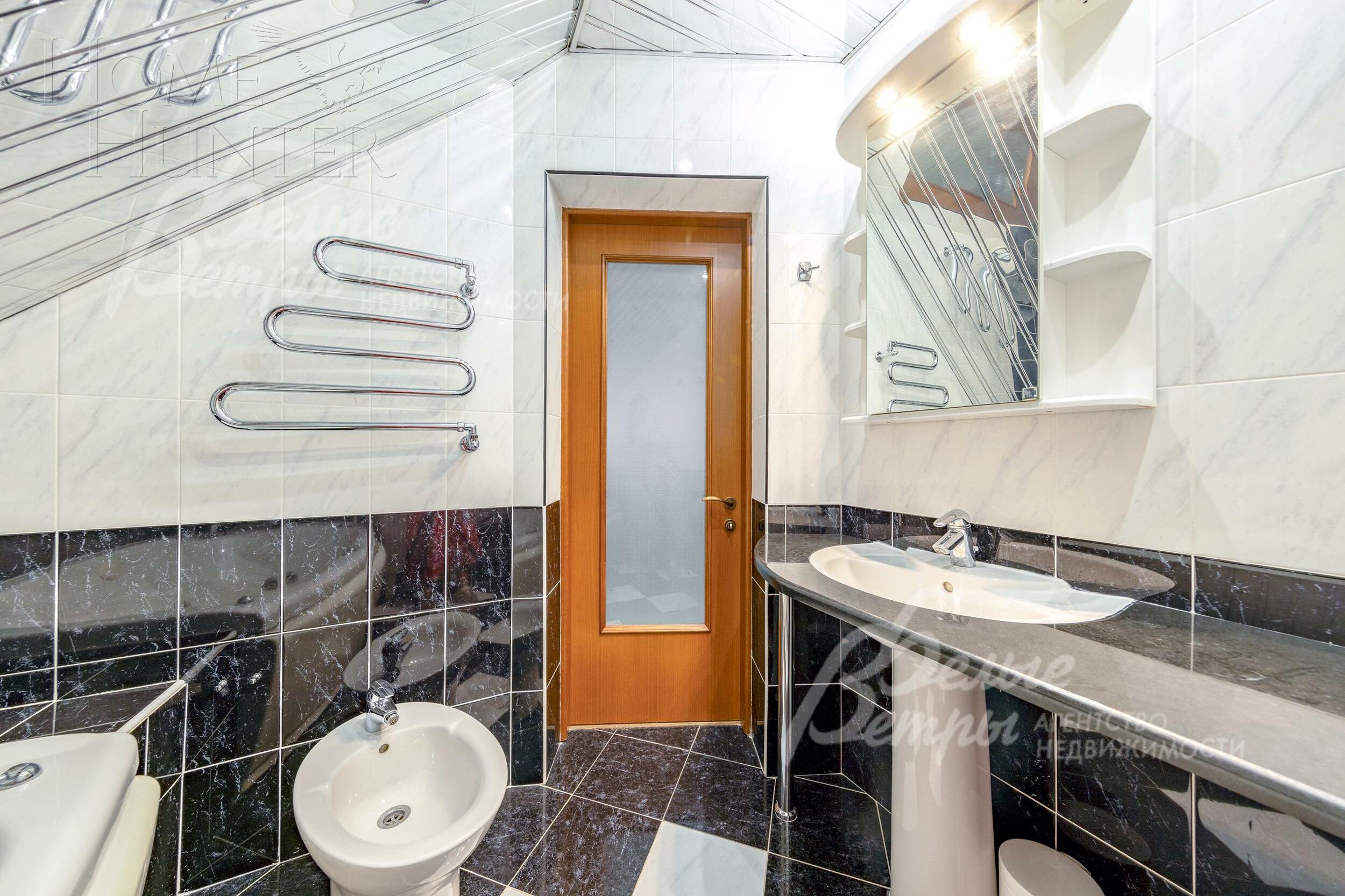 2-этажный коттедж 370 м² с отделкой