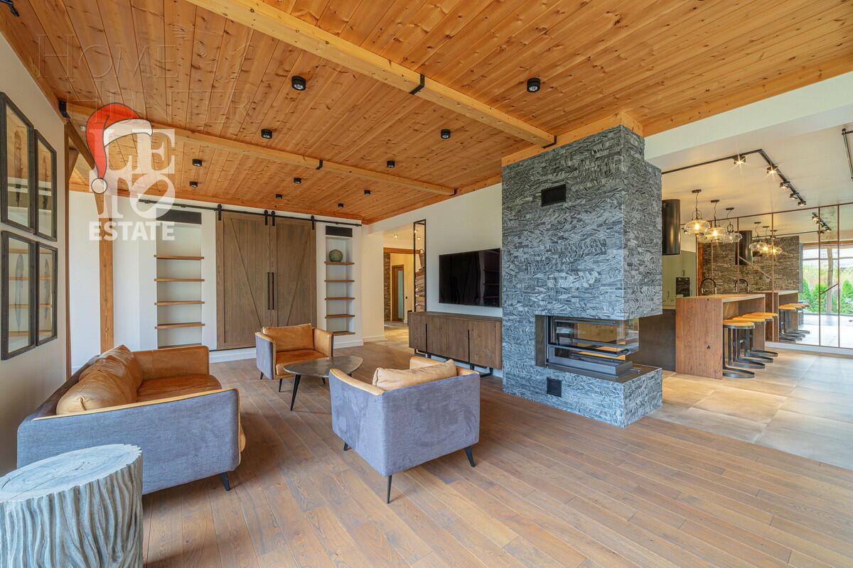 2-этажный коттедж 650 м² с отделкой