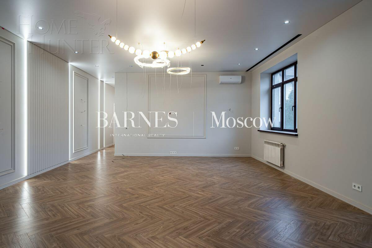 2-этажный коттедж 588 м² с отделкой