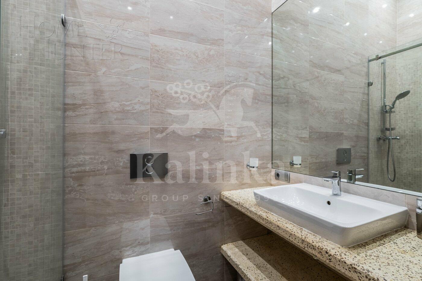 2-этажный таунхаус 220 м² с отделкой