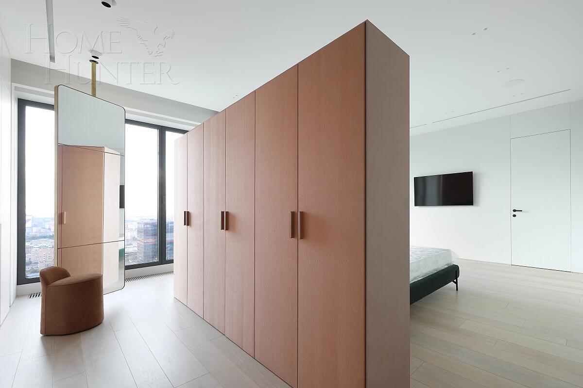 5-КОМН. КВАРТИРА С ОТДЕЛКОЙ 287 М² НА 35 ЭТАЖЕ