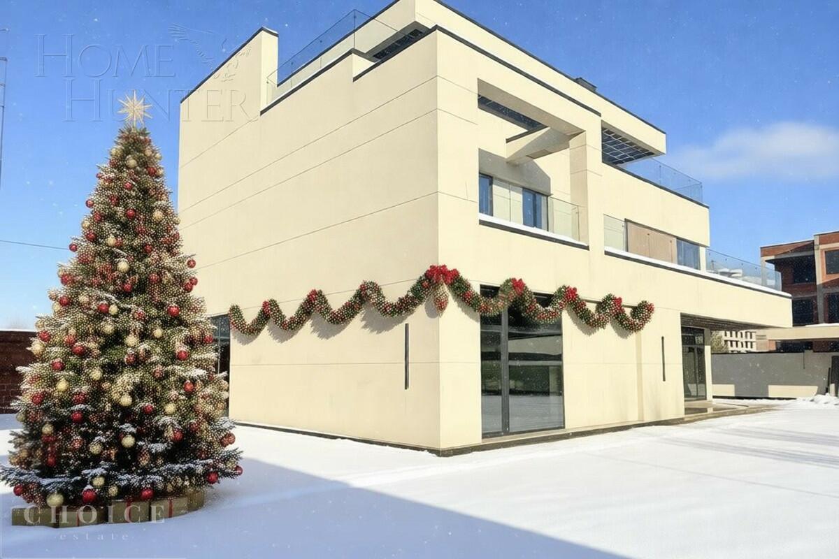 3-этажный коттедж 630 м² с отделкой