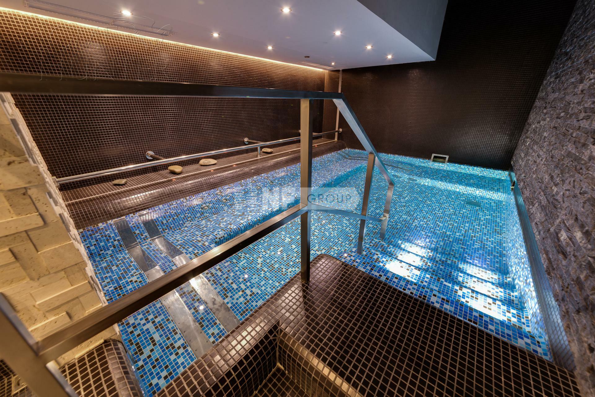 3-КОМН. АПАРТАМЕНТЫ С ОТДЕЛКОЙ 169 М² НА 51 ЭТАЖЕ