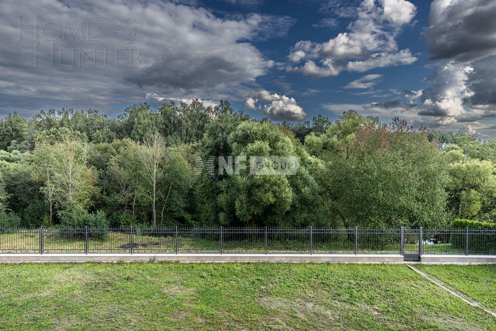 2-этажный коттедж 1 800 м² без отделки