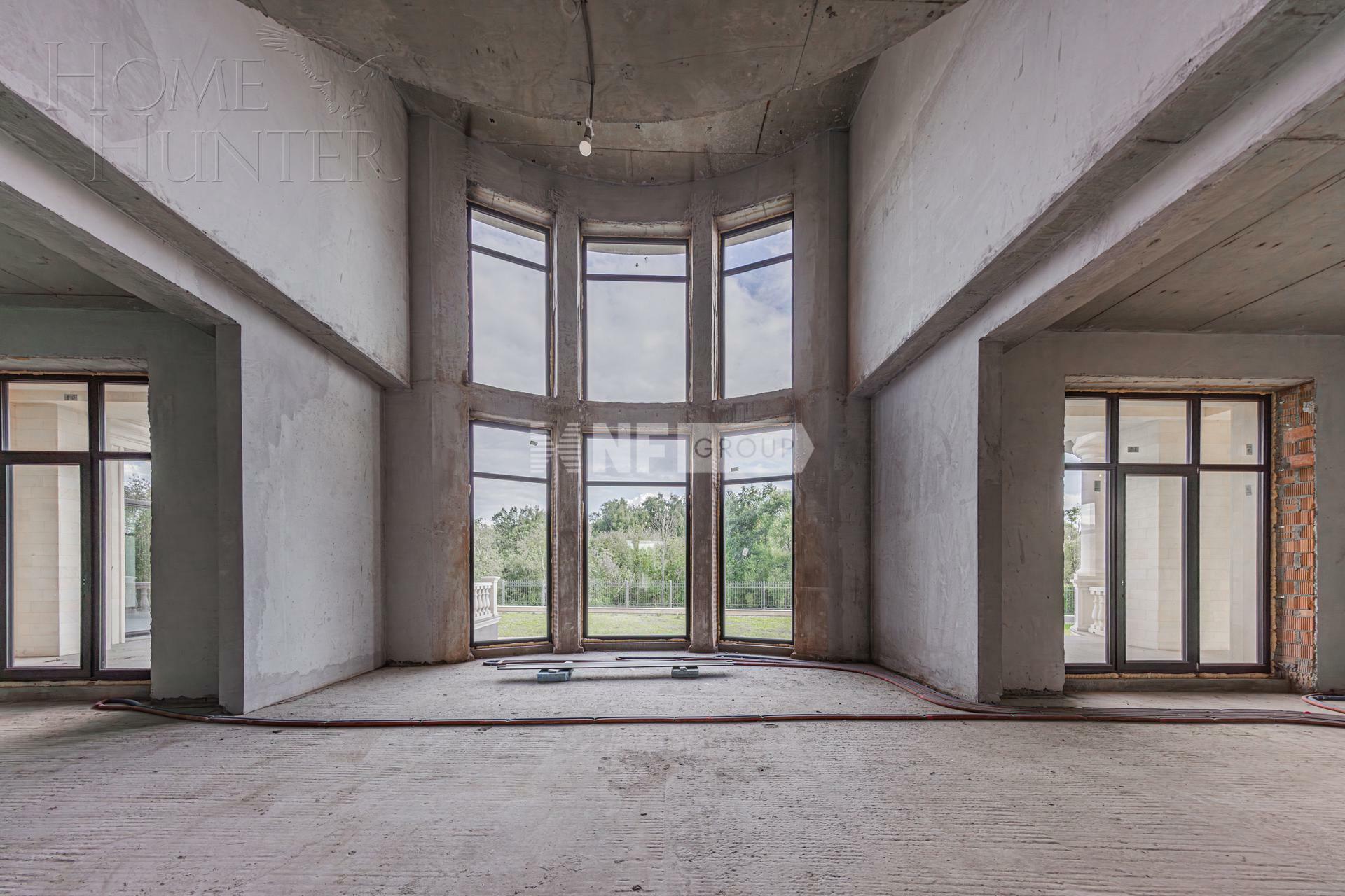 2-этажный коттедж 1 800 м² без отделки